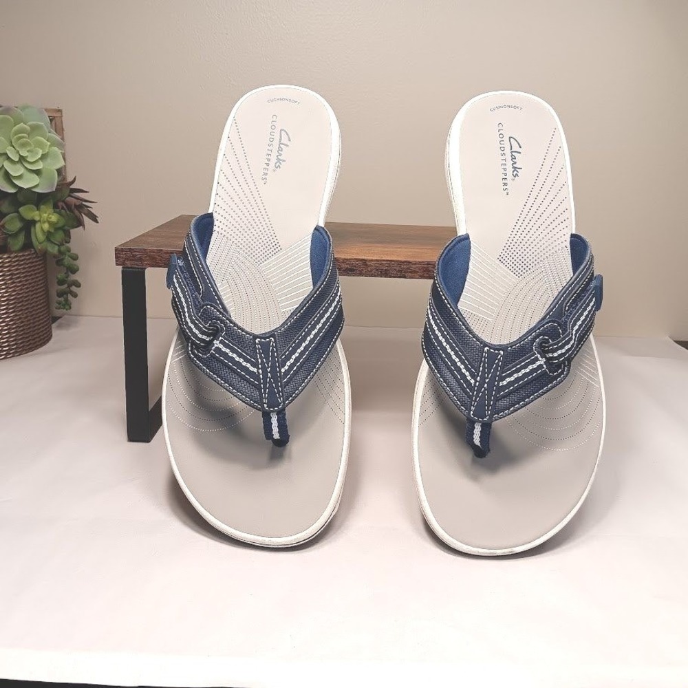 Clarks Cloudsteppers Brinkley Jazz Women Size 12 Navy Flip Flop‎ Sandals